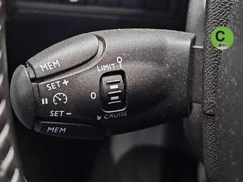 Peugeot 308 1.2 PureTech S&S Access 81 kW (110 CV) - 24