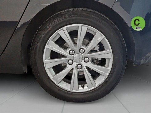 Peugeot 308 1.2 PureTech S&S Access 81 kW (110 CV) - 30