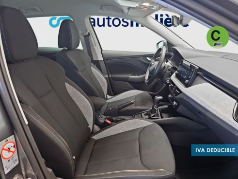 128c8944-dbe8-c26d-9e00-159d93759b19_original Skoda Kamiq 1.0 TSI Selection DSG 85 kW (115 CV) - 6