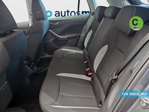 f7ff7cb1-b491-14b8-8127-084deea467cf_original Skoda Kamiq 1.0 TSI Selection DSG 85 kW (115 CV) - 10