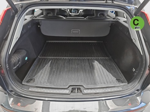 f725c7ac-f437-d80d-5fdb-01e18a5d37fb_original Volvo V60 D4 Momentum Auto 140 kW (190 CV) - 14
