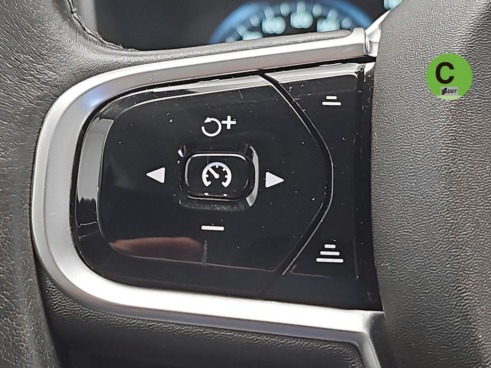 cabee7b1-ee4b-dd84-ce03-d60f2cde19dc_original Volvo V60 D4 Momentum Auto 140 kW (190 CV) - 26