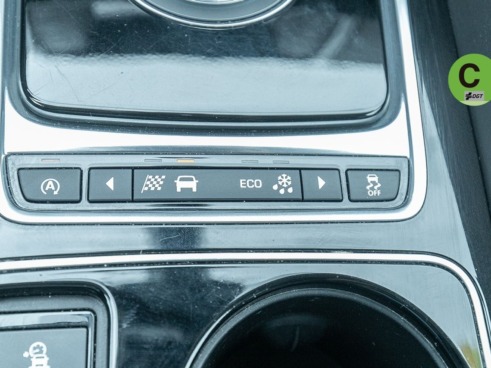 fe9c2f39-55e1-0000-1991-c167584142fc_original Jaguar F-Pace 2.0L i4D Prestige AWD Auto 177 kW (240 CV) - 32