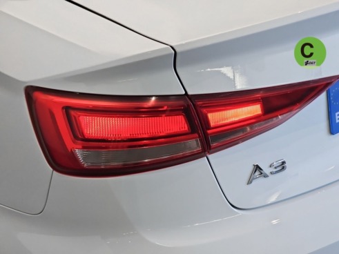 51ace1d9-52ee-acff-739a-630e9a367292_original Audi A3 1.6 TDI design edition 85 kW (116 CV) - 13