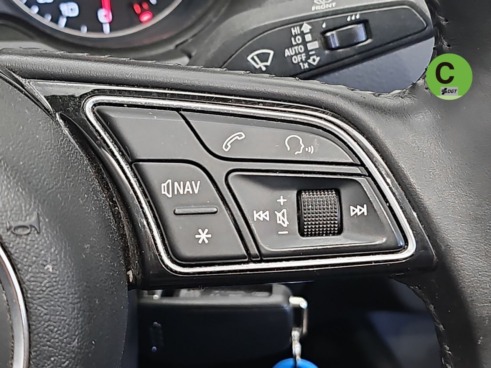 a1e750b6-79f0-7e22-c235-4c0b5b3cd9b5_original Audi A3 1.6 TDI design edition 85 kW (116 CV) - 23