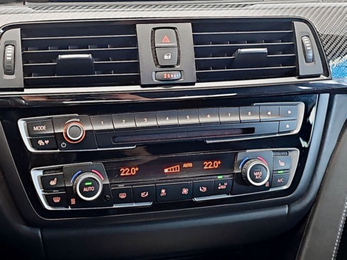 18ad915a-1fd3-421c-947b-3ae606642919_original BMW Serie 4 M4 A - 32