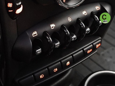 b6840793-1412-fe67-9ff2-264d808b4ca0_original MINI Countryman One 72 kW (98 CV) - 21