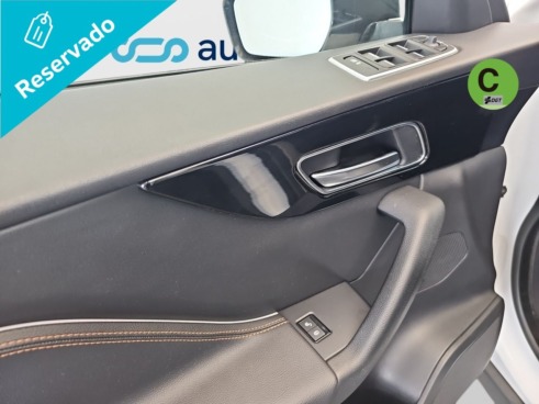 79c5cbec-981a-8637-206a-05982edfb269_original Jaguar F-Pace 2.0L i4D R-Sport AWD 132 kW (180 CV) - 30